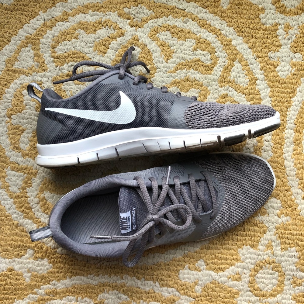 Nike Flex Essential Running Shoes Size 9.5